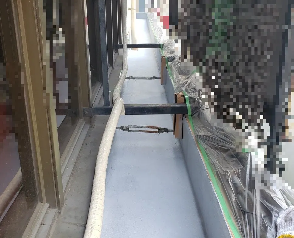 大阪市淀川区 Kビルのベランダ防水工事・施工後の写真