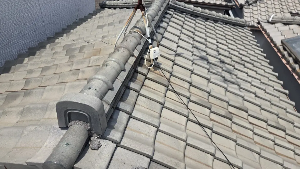 屋根瓦葺き替え工事-大阪市淀川区 B様邸:施工事例1085(施工前)